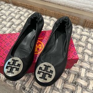 Tory Burch Black Ballet Flats